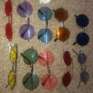 Circle/vintage frames